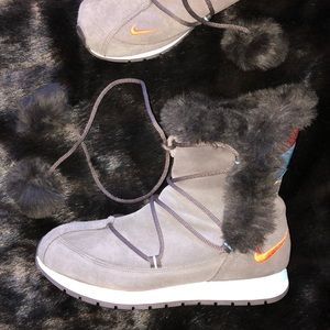 Women’s Nike Boots